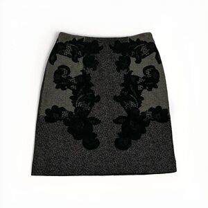 Diane von Furstenberg Black Gray Wool Blend Pencil Skirt Size‎ 8 Floral Lace
